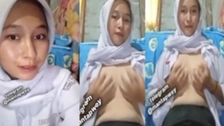 Bokep SMA jilbab Pulang sekolah langsung colmek