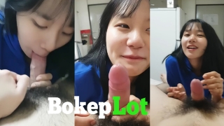 Bokep SMP bocil mesum nyepong crot di mulut