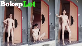Bokep SMP Bocil viral nekat colmek di depan pintu