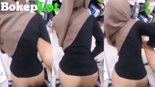 Bokep indo viral ngentod karyawan hijab di konter