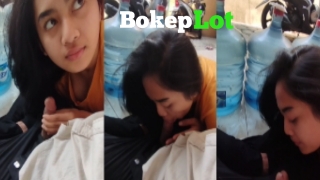 Bokep indo viral mesum nyepong tukang galon aqua