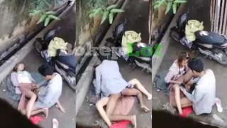 Bokep Indo viral rekam Abg ngewe di belakang rumah